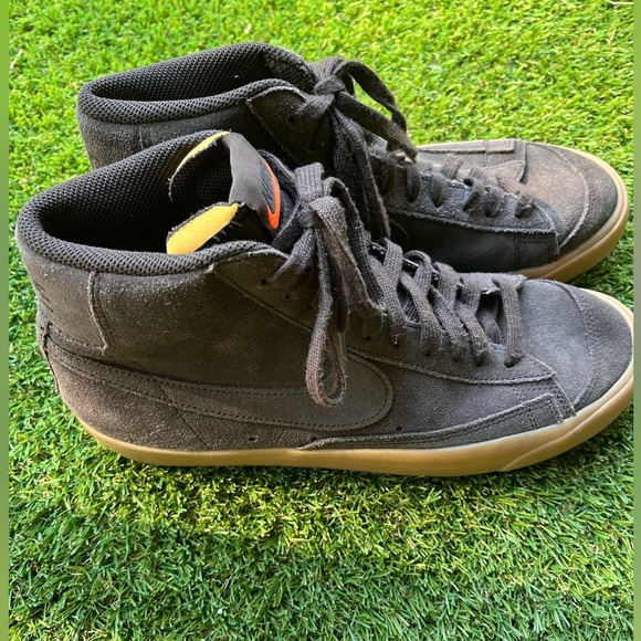 Brown Nike Blazer Mid '77 Suede Velvet size 9 - Picture 5 of 5